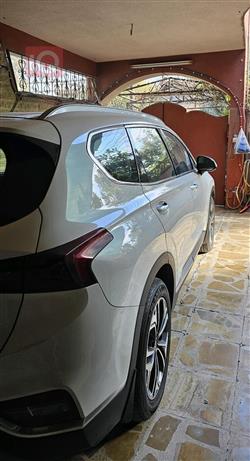 هيونداي سانتافي